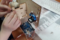 Аппарат розлива воды на Arduino